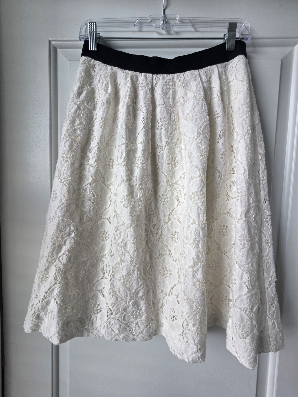 LOFT, Size 2 -Cream Lace A-Line Skirt with Black Waistband
